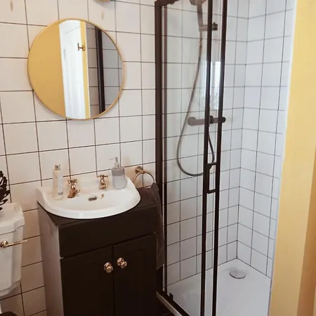 Habitación en casa particular Canal Side